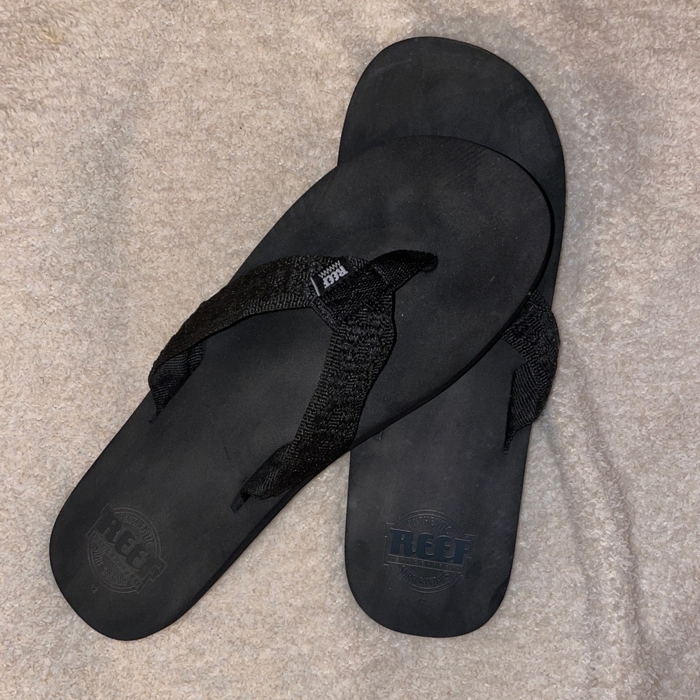 Men’s Reef Flip Flops Size 12